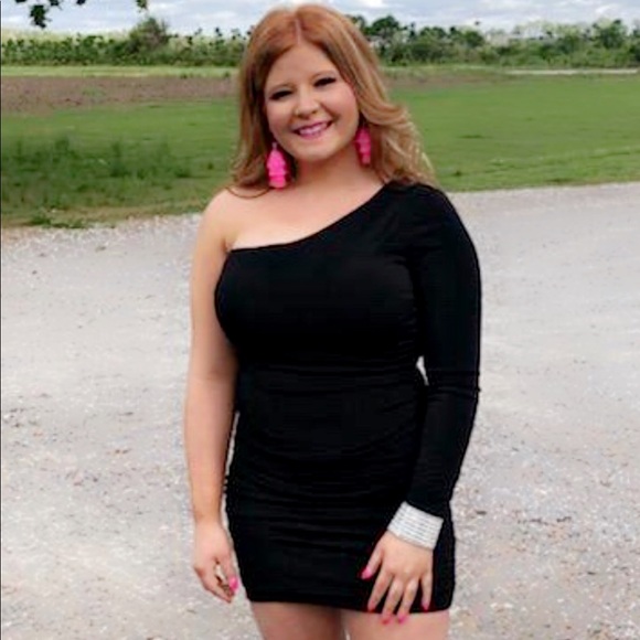 Meet your Posher, Lexi - Picture 1 of 1